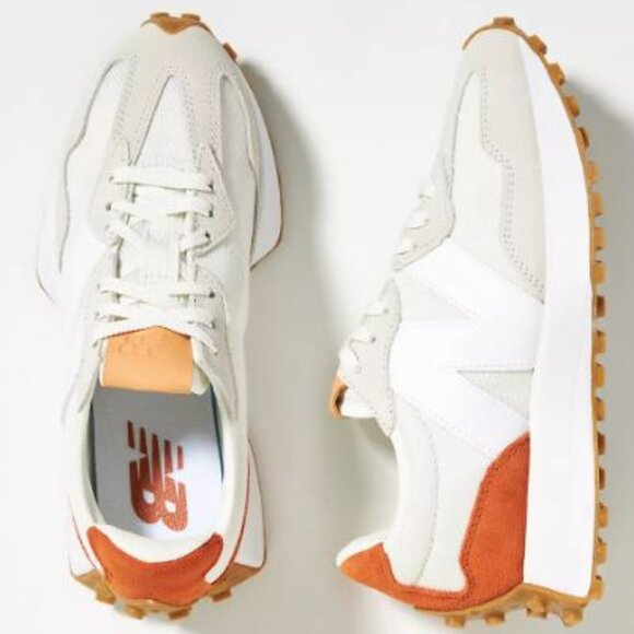 NWT New Balance 327 Retro 70s Sneakers in Sea Salt with Rust Oxide Size 6.5 - Picture 1 of 8